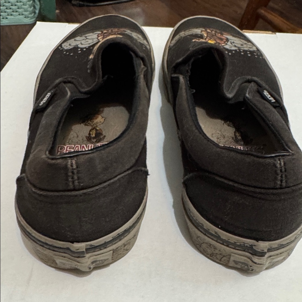 Vans X Peanuts Pig-Pen Slip On Sneaker Loafers with BOX - Picture 3 of 9